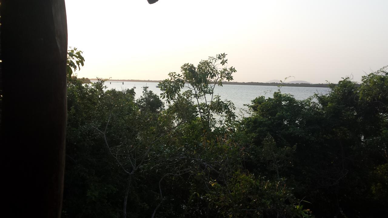 Wasini Island Bandas Luaran gambar